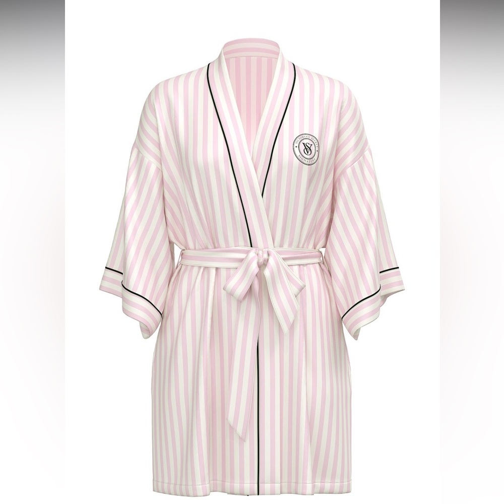 NWT victoria’s secret satin short piped robe in pink iconic strape